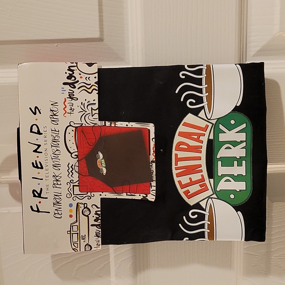 NWT Friends Central Perk Apron